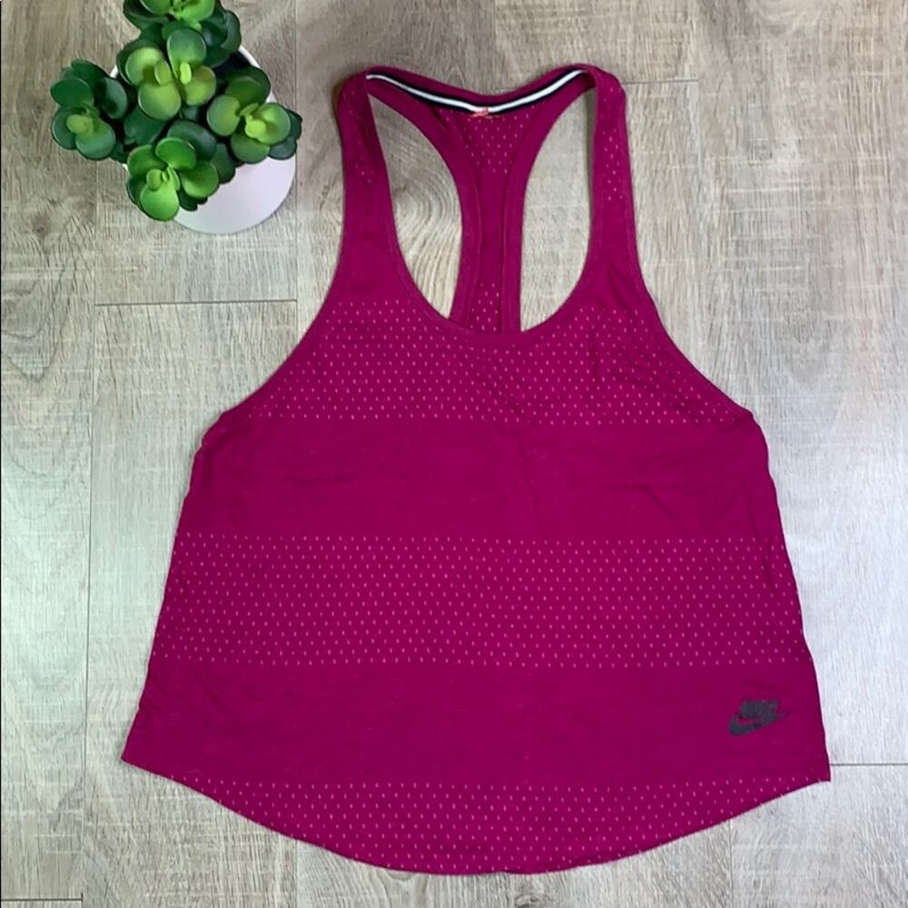 NIKE Women's Magenta Racerback Tank Top